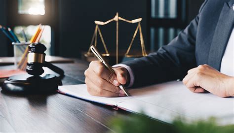 animal rights lawyer salary.